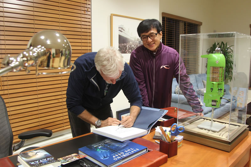 Jackie Chan et James Cameron 2