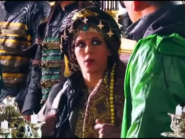 Lorie dans Dragon Blade