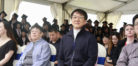 JackieChan College-GraduationCeremony-2